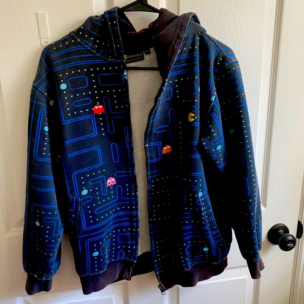 Vintage Pac-Man hoodie with zipper